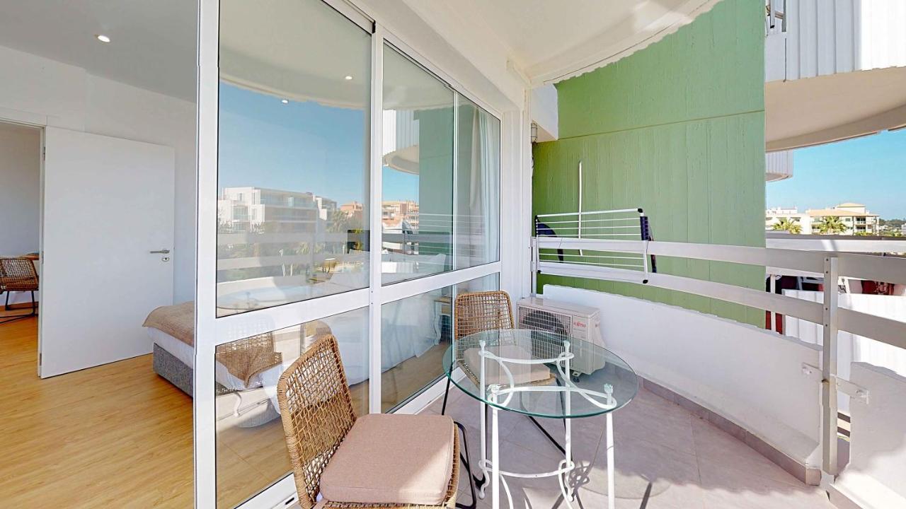 Apartamento Da Avo Te - Em Frente A Praia C Piscina Portimão Exterior photo